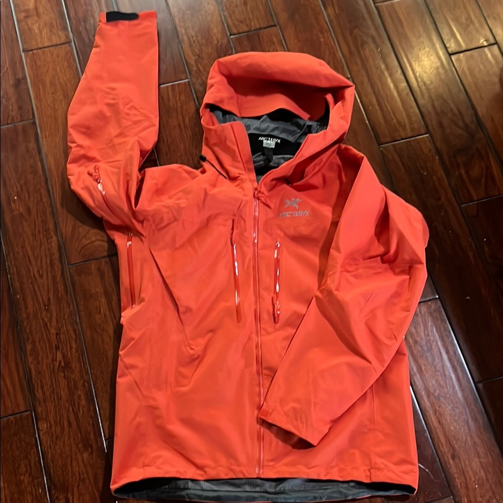 Arc'teryx Orange Alpha SV She’ll Jacket